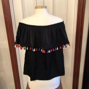 FIESTA Off the shoulder Top!